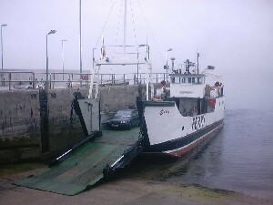 �rainn Mh�ir - Arranmore is served by roll on roll off ferries from Burtonport 